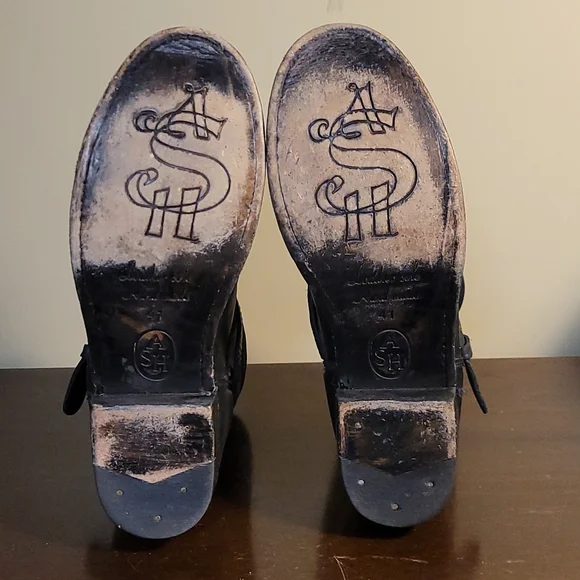 Women's size US10 Eur41 authentic Ash leather boots - Picture 4 of 7